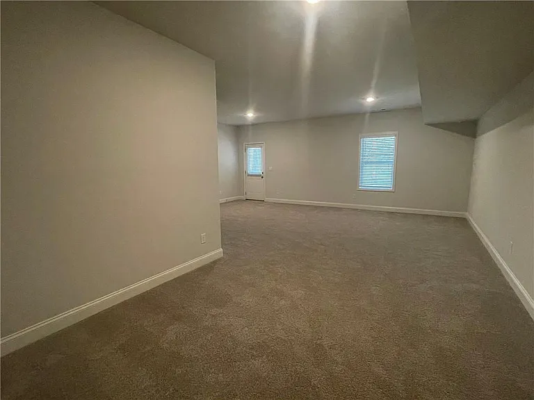 3483 Monarch Ave — Photo 25