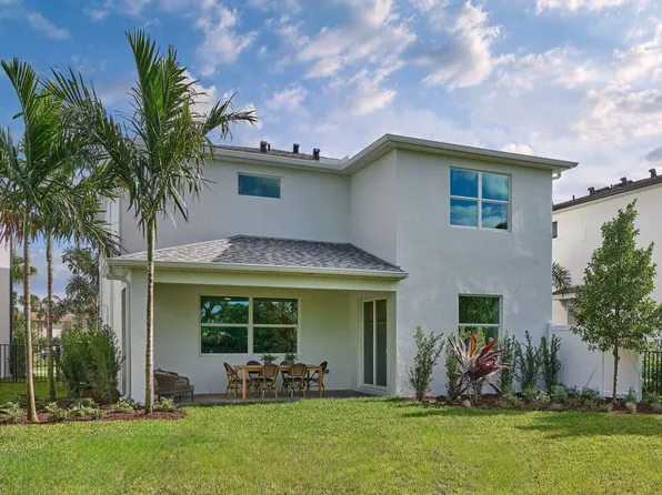 7182 Claudelle St, Lake Worth, FL 33467