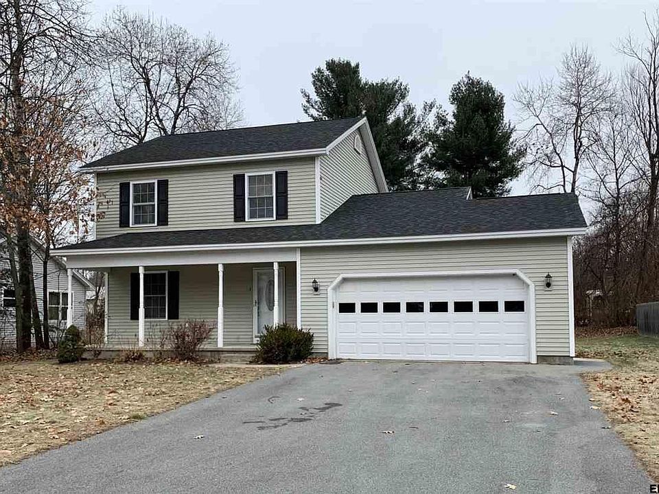 1st image of 3 Bayberry Dr