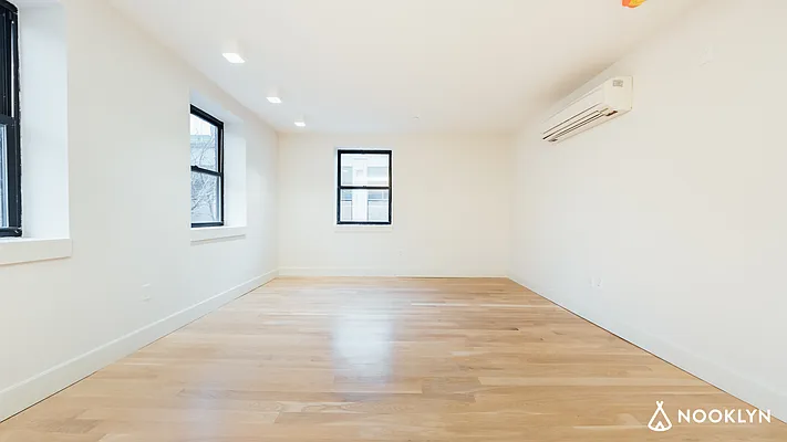 Rented by Nooklyn NYC LLC | media 3