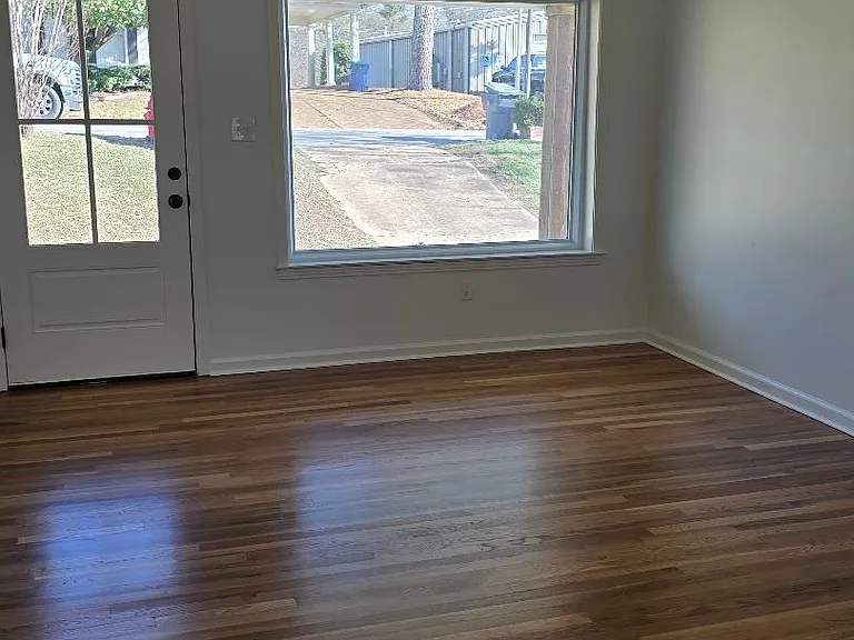 2757 Panola St — Photo 3