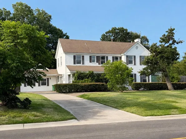 3231 N Macgregor Way, Houston, TX 77004