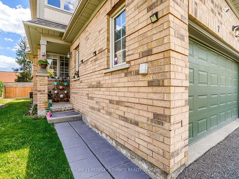 5658 Glen Erin Dr #7 — Photo 4