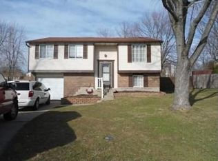 10161 Snowflake Ln, Cincinnati, OH 45251