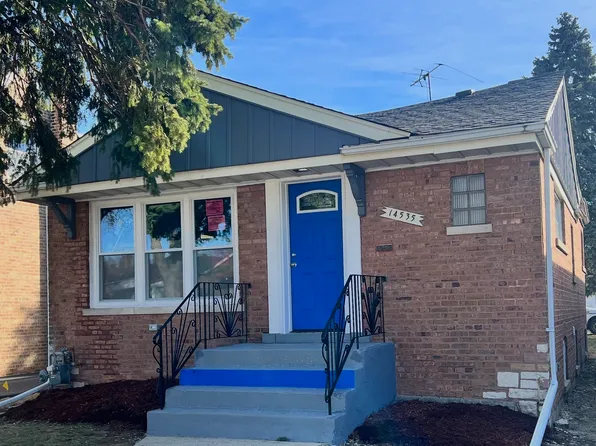 14535 S Parnell Ave, Riverdale, IL 60827