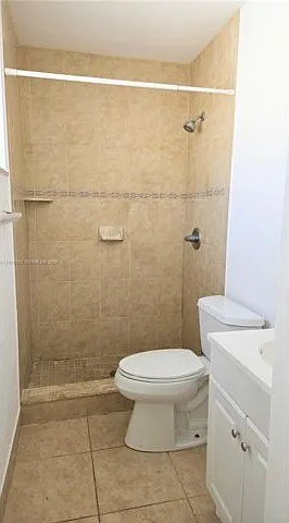 4360 NE 13th Ave — Photo 12