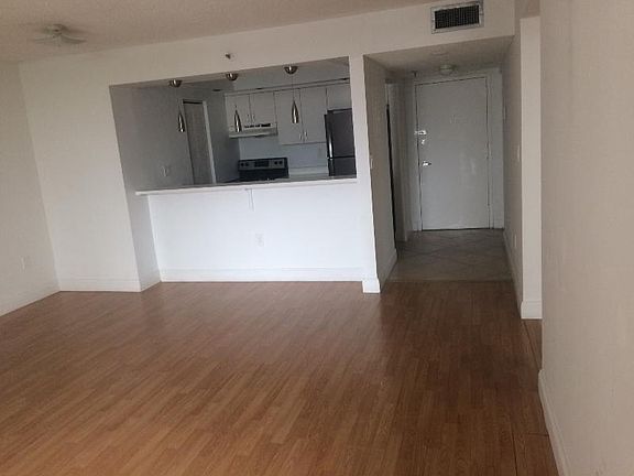 2nd image of 850 N Miami Ave APT 505
