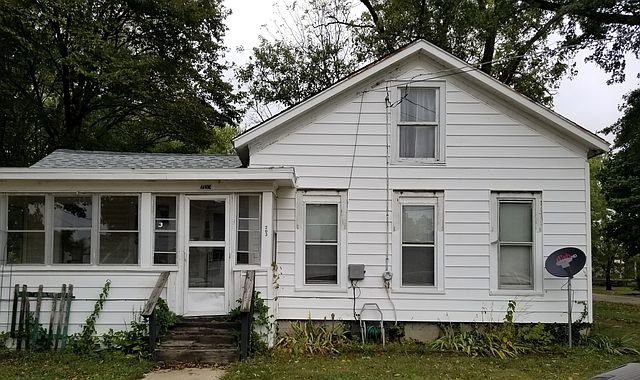 1st image of 203 W South St