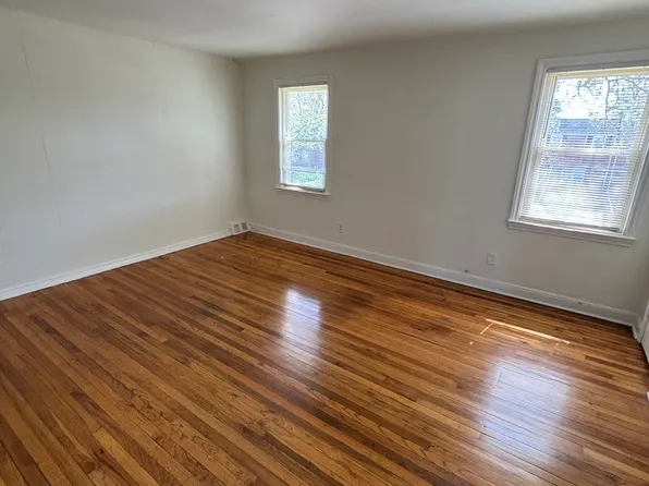 29 Elsmere Blvd APT B, Wilmington, DE 19805