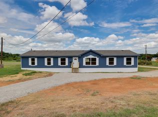 1399 Highland Cir, Springtown, TX 76082