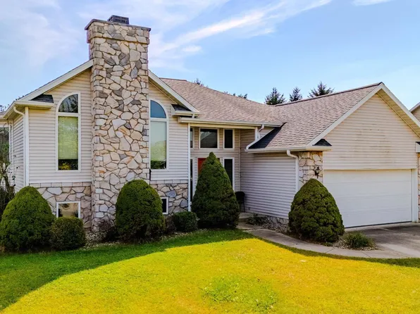 2207 American Dr, Marion, IN 46952