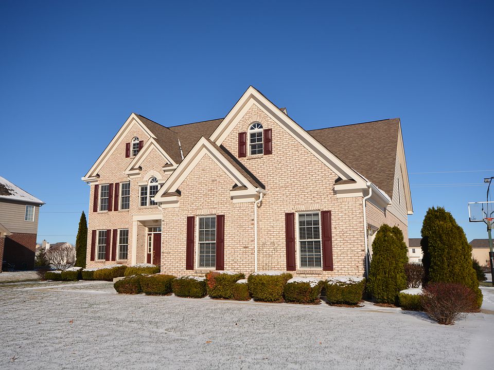 1st image of 8838 Pin Oak Dr