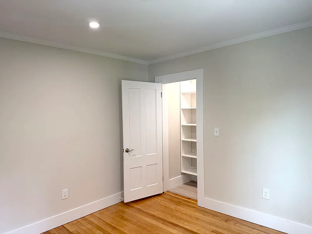 18 South Main (Aka 5 East Center St.) - A — Photo 4