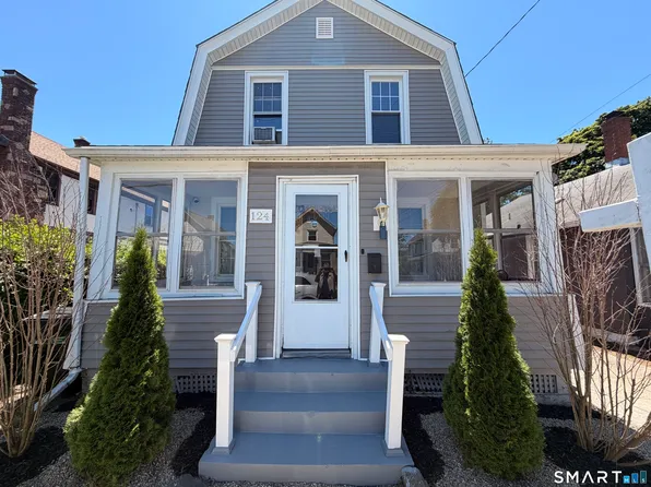 124 Richards Street, West Haven, CT 06516