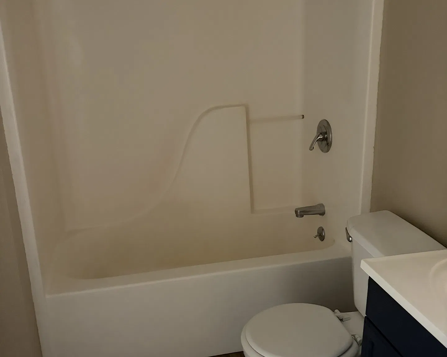 Studio, 495 sqft, $595 — Photo 3