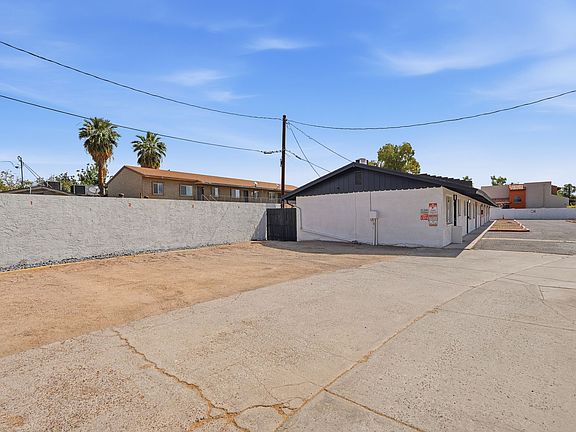 2nd image of 4329 N Longview Ave APT 10