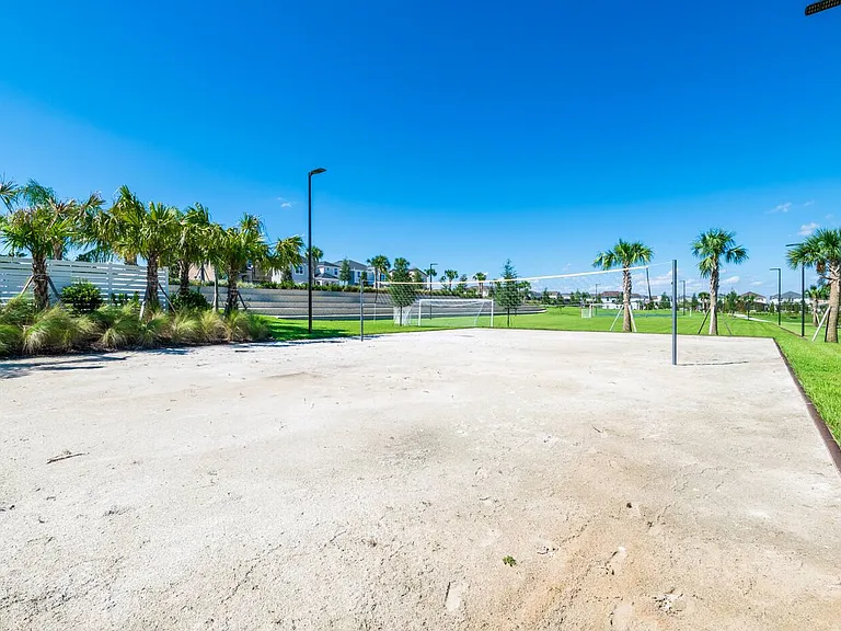 8927 Coconut Breeze Dr — Photo 62