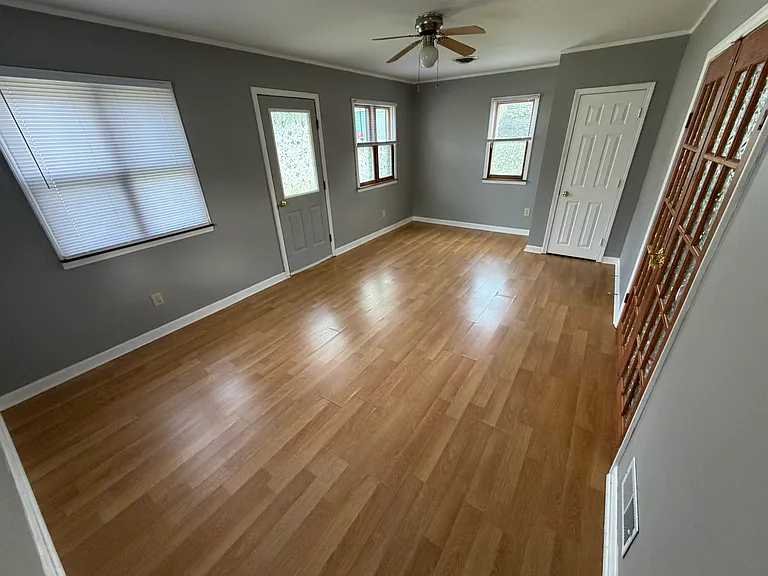 111 Buchanan St — Photo 9