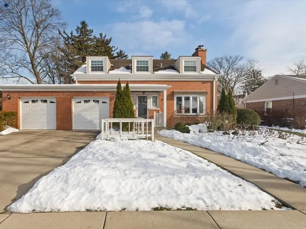 173 Cornell Ave, Des Plaines, IL 60016