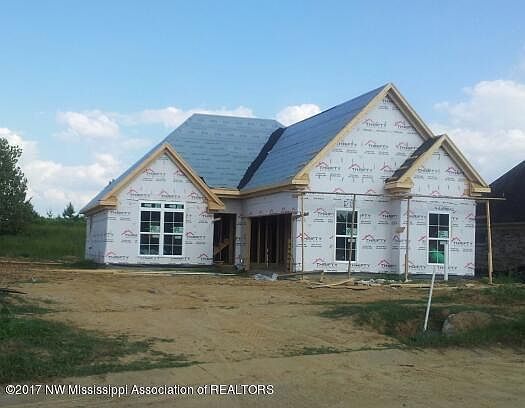2nd image of 4614 Boxwood Ln