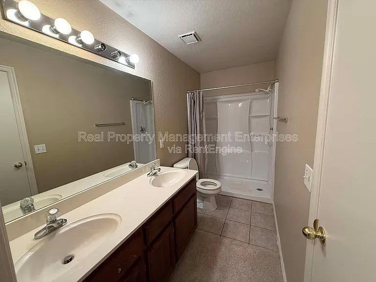 4101 Heritage Place Dr — Photo 16