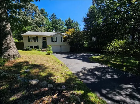 788 Cook Hill Road, Killingly, CT 06239