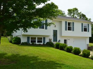 864 Crider Ln, Union, MO 63084