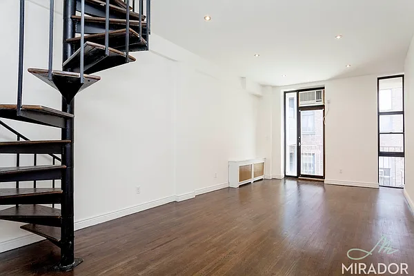 Rented by Mirador Real Estate | media 28