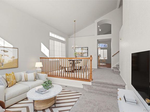 4th image of 2824 S Walden Way