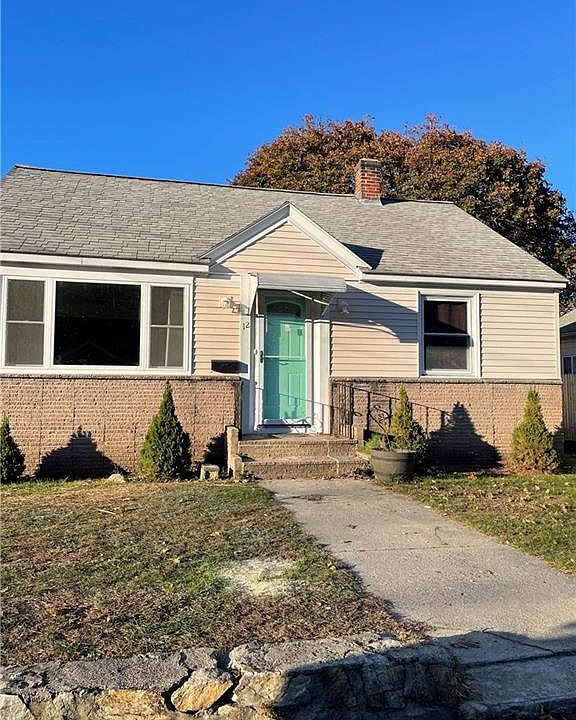 1st image of 12 Irons Ave
