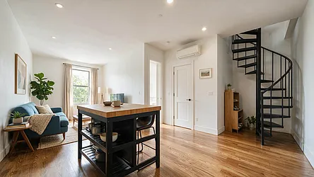 194 Scholes Street, #4F