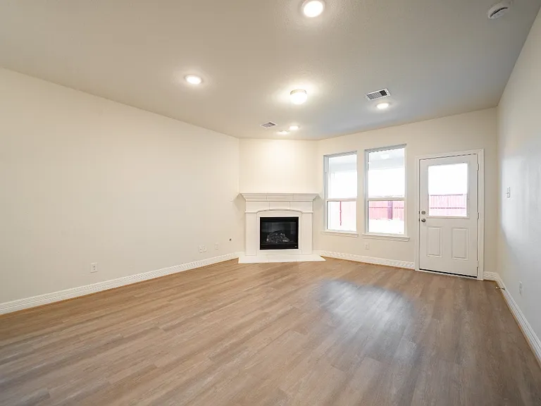 21227 Catalina Palm Dr — Photo 4