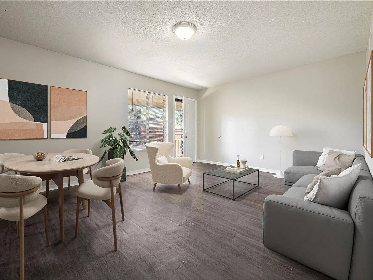 Welcome to Holmes Pointe Apartments! — Photo 2