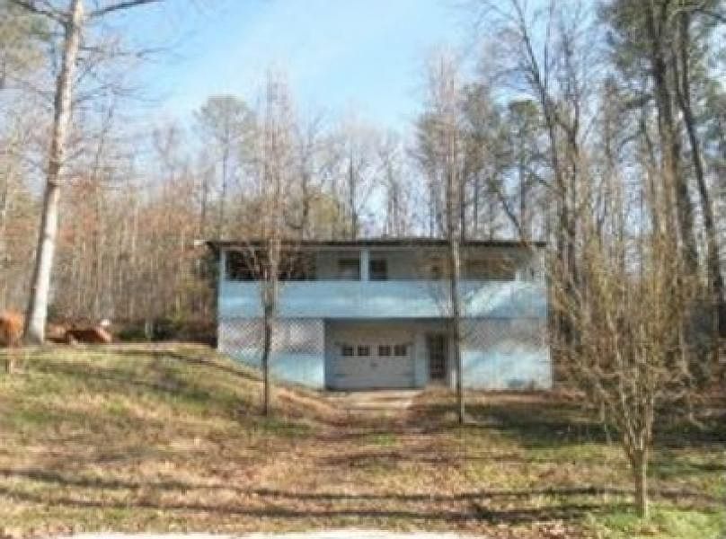 1st image of 4400 Bradley Dr