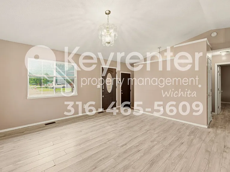 3202 W Sunnybrook St — Photo 10