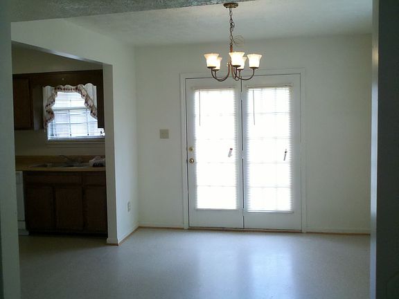 dining room_06172014