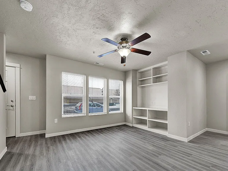 Centerpoint Townhomes — Photo 25