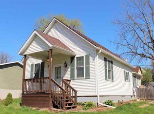1914 14th Ave S, Clinton, IA 52732
