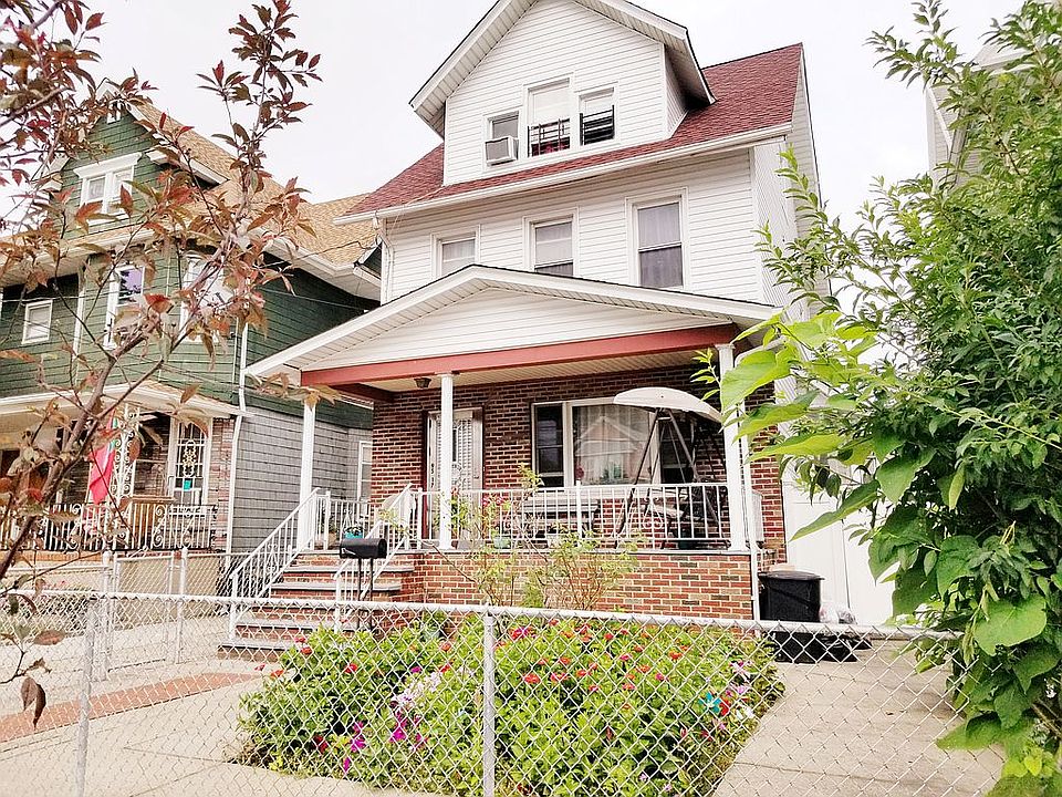 1st image of 9517 124th St