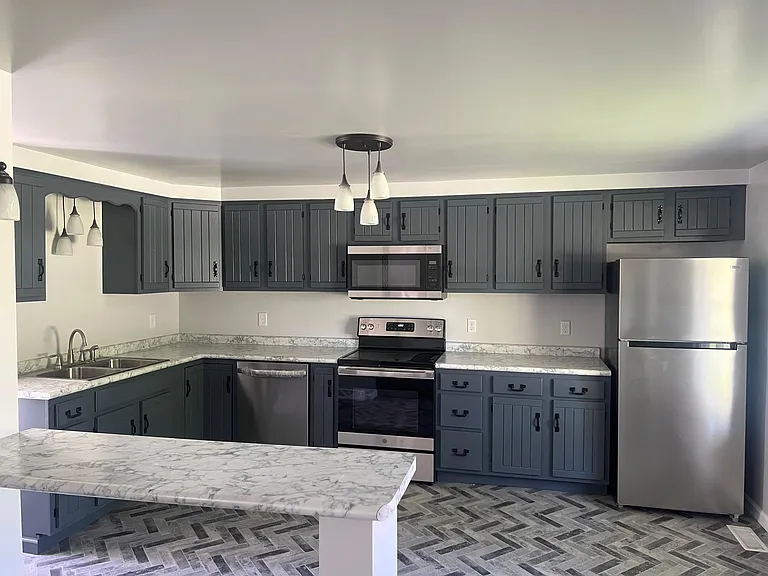 669 Old Frame Rd — Photo 2