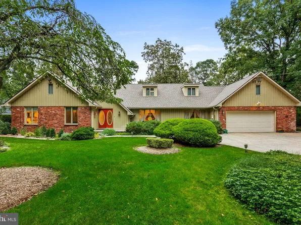 171 W Centennial Dr, Medford, NJ 08055