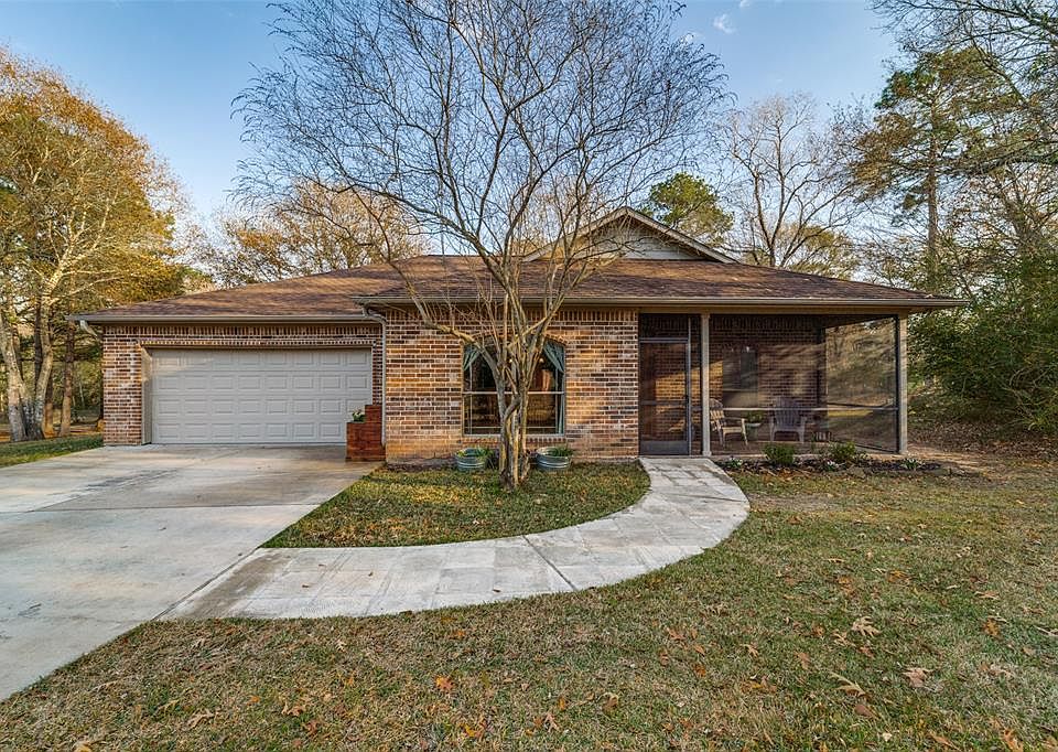 1st image of 2793 Shamrock Cir