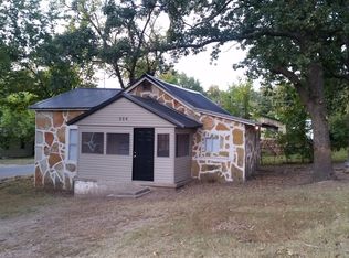 224 Berry St, Tahlequah, OK 74464