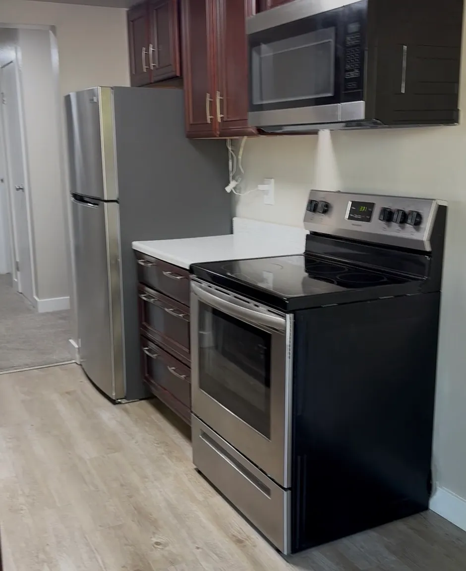 2 bed, 968 sqft, $1,750 — Photo 4