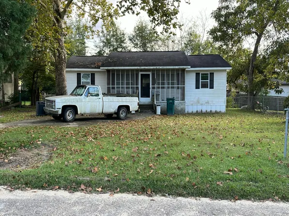 911 Jackson St, Eufaula, AL 36027