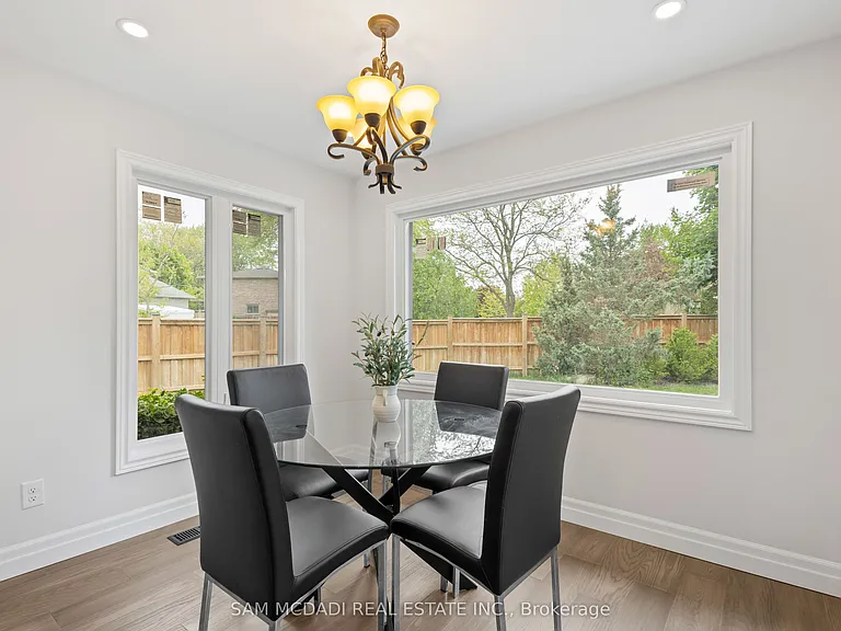 2535 Robin Dr — Photo 14