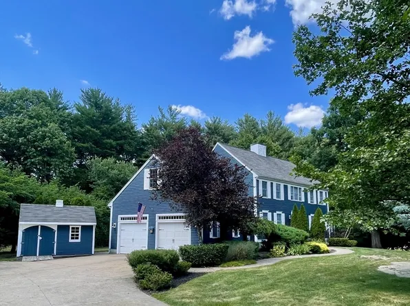 50 Turner Dr, Bridgewater, MA 02324