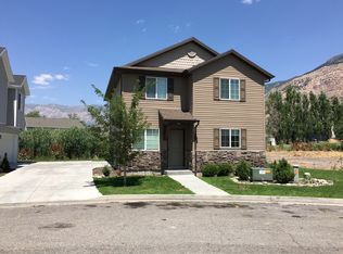 658 Cattail Dr, Ogden, UT 84404