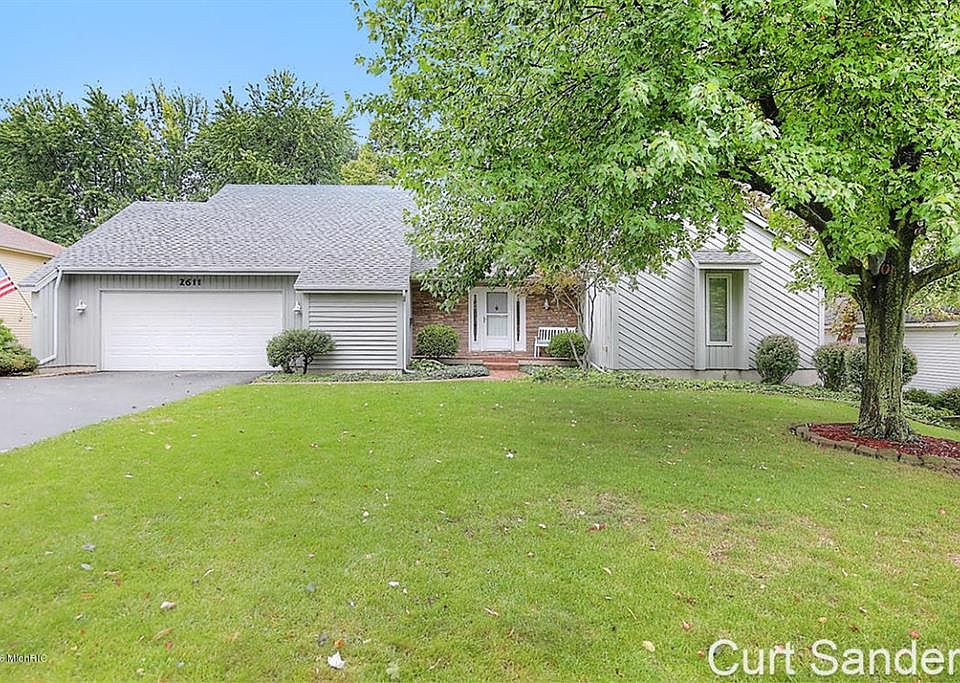 1st image of 2611 Glencairin Dr NW