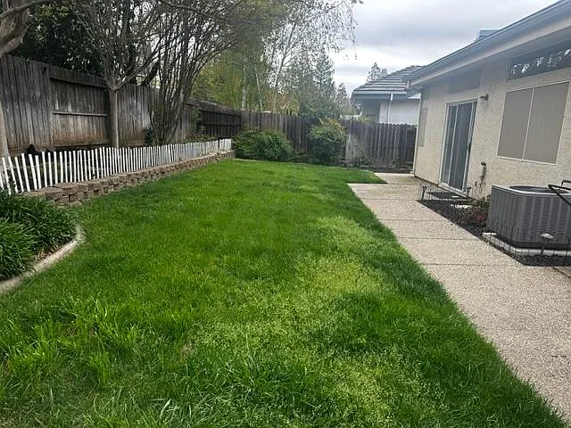 7905 Wymark Dr — Photo 26